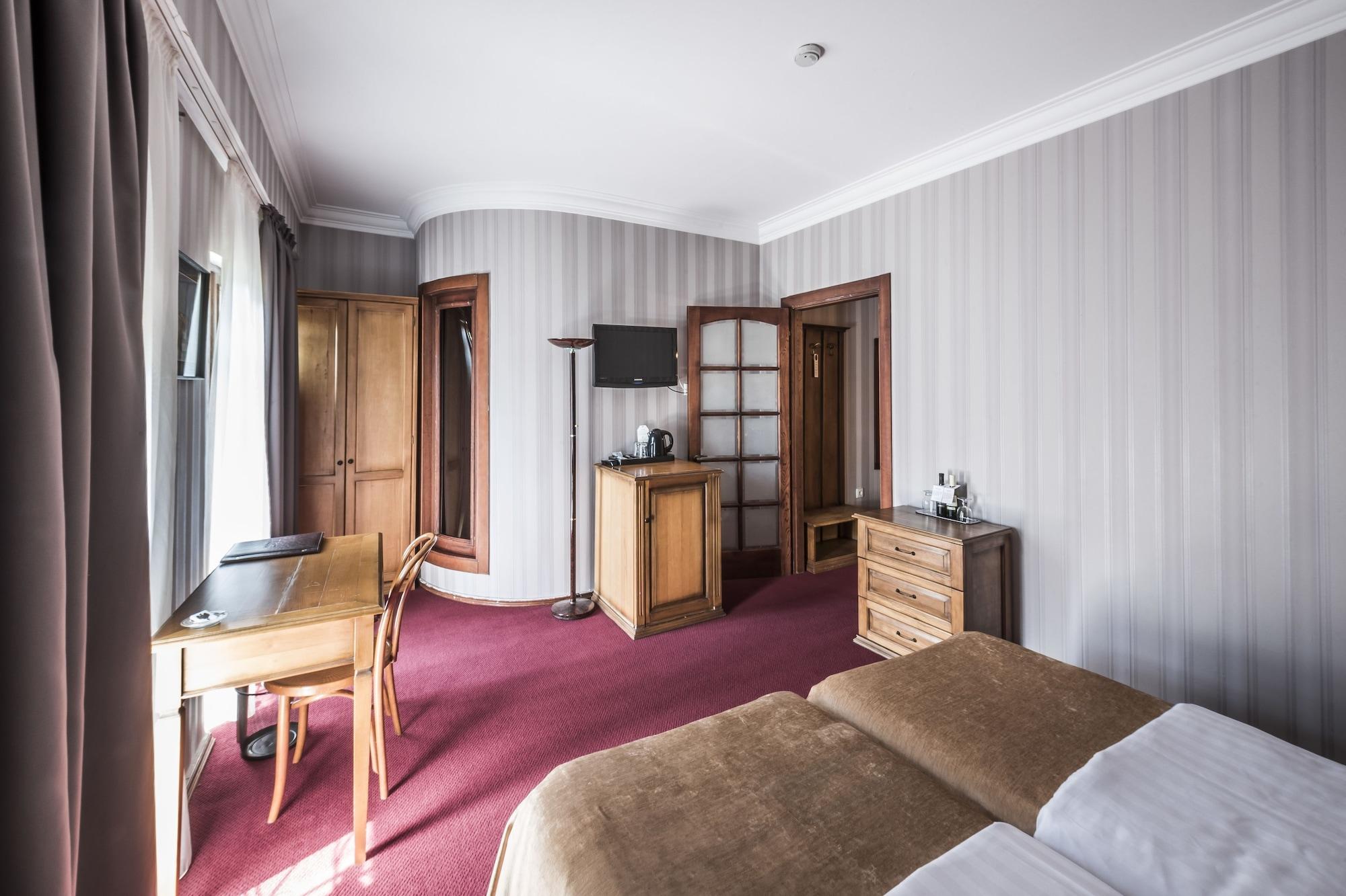 Hotel Kopala Тбилиси Екстериор снимка