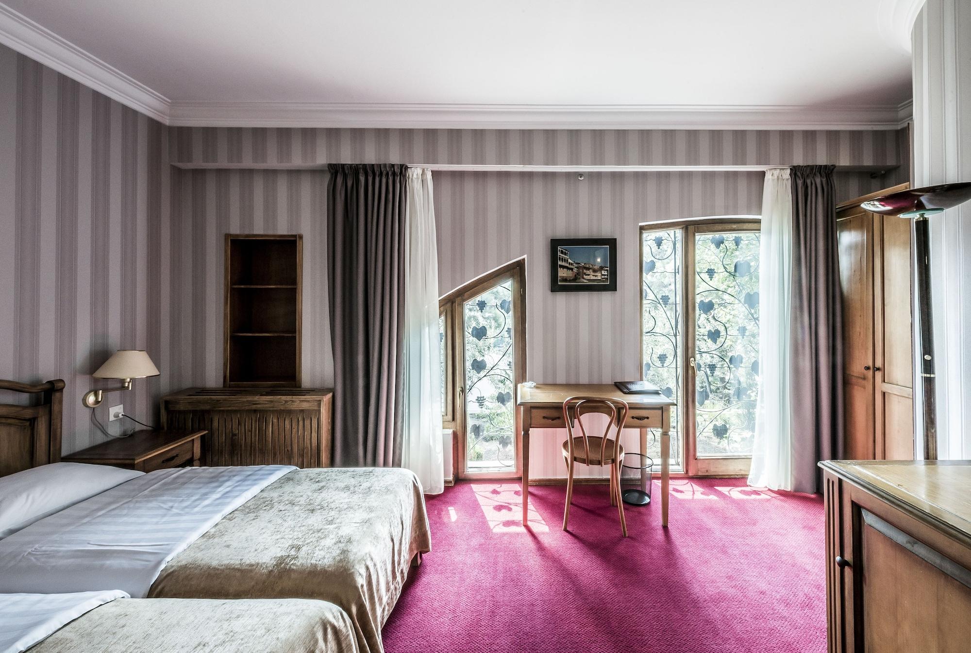 Hotel Kopala Тбилиси Екстериор снимка