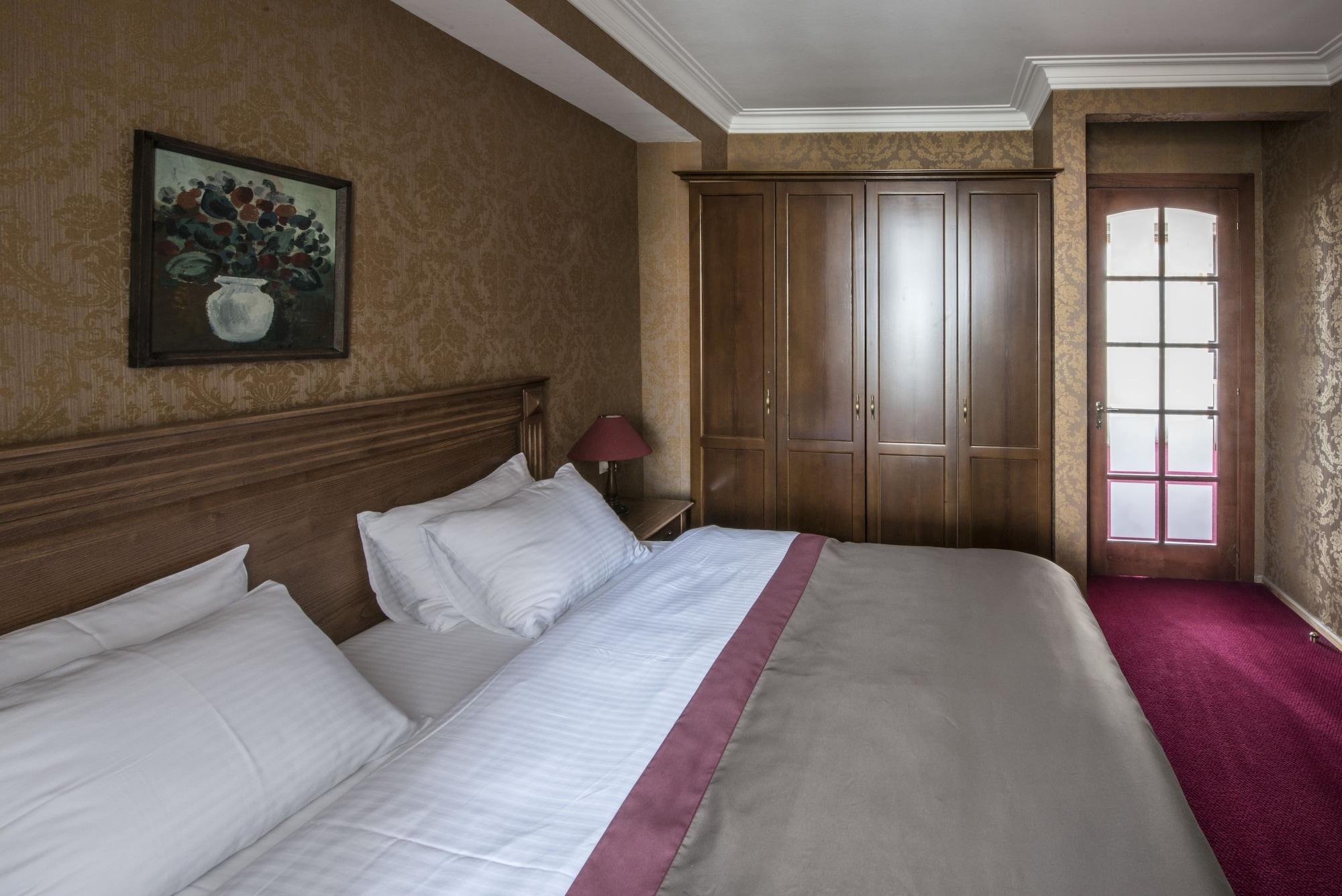 Hotel Kopala Тбилиси Екстериор снимка