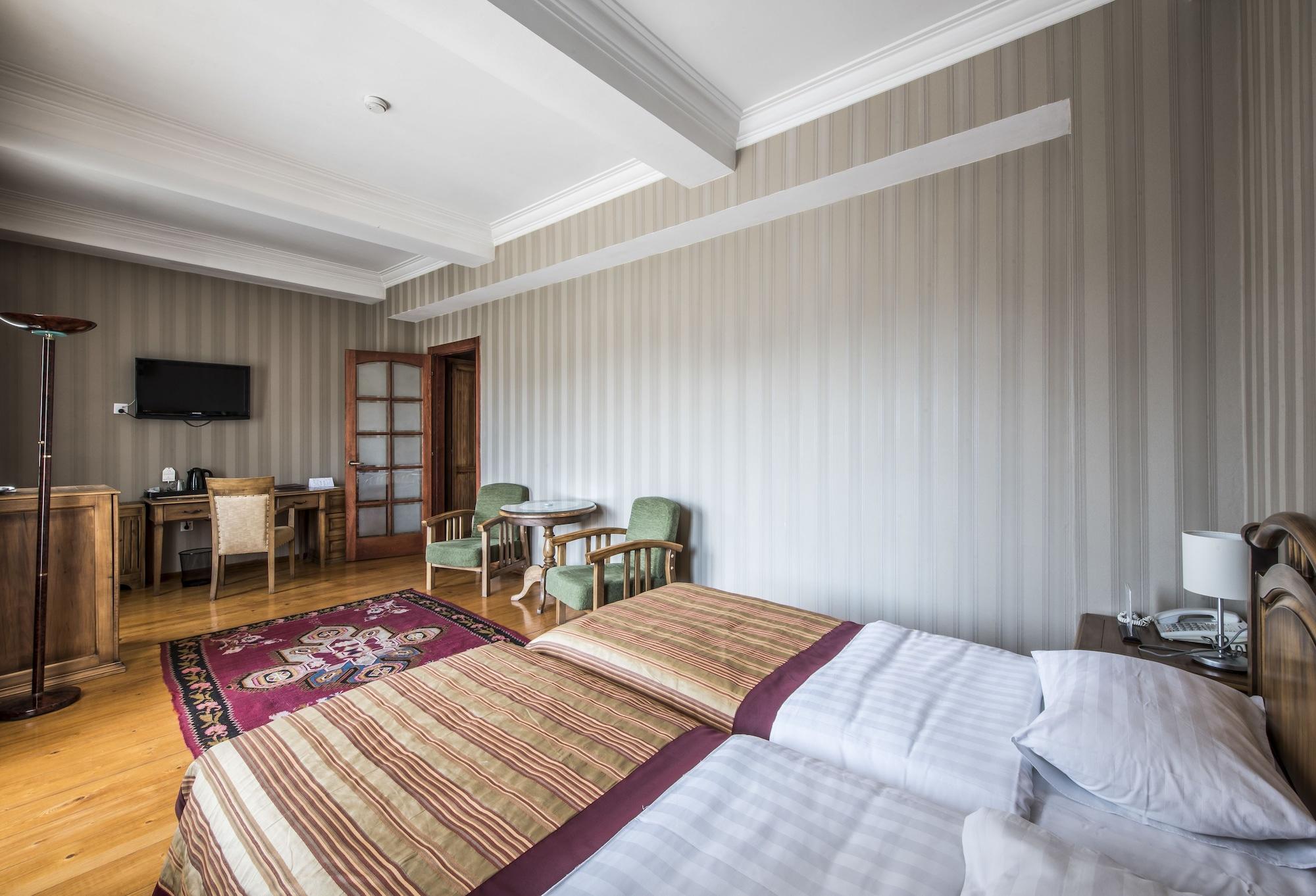 Hotel Kopala Тбилиси Екстериор снимка