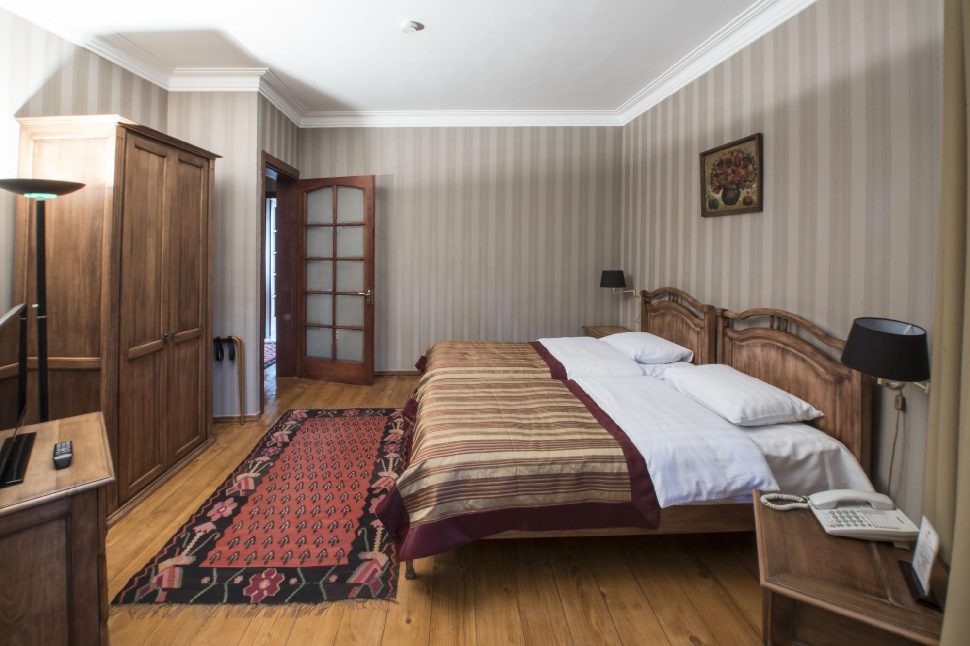 Hotel Kopala Тбилиси Екстериор снимка