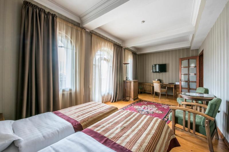Hotel Kopala Тбилиси Екстериор снимка