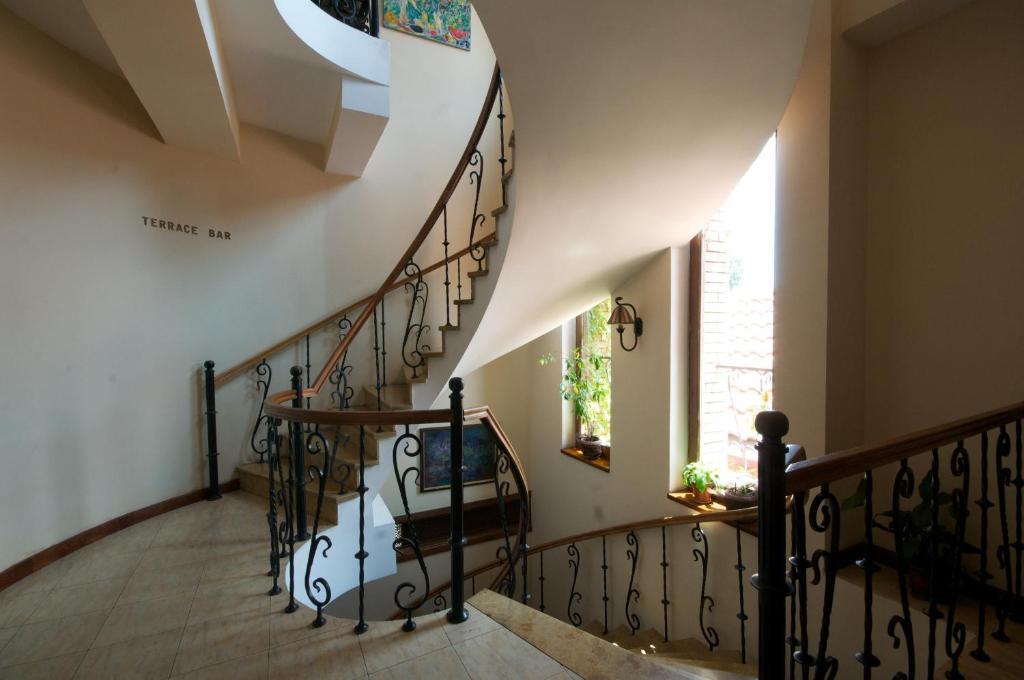 Hotel Kopala Тбилиси Екстериор снимка