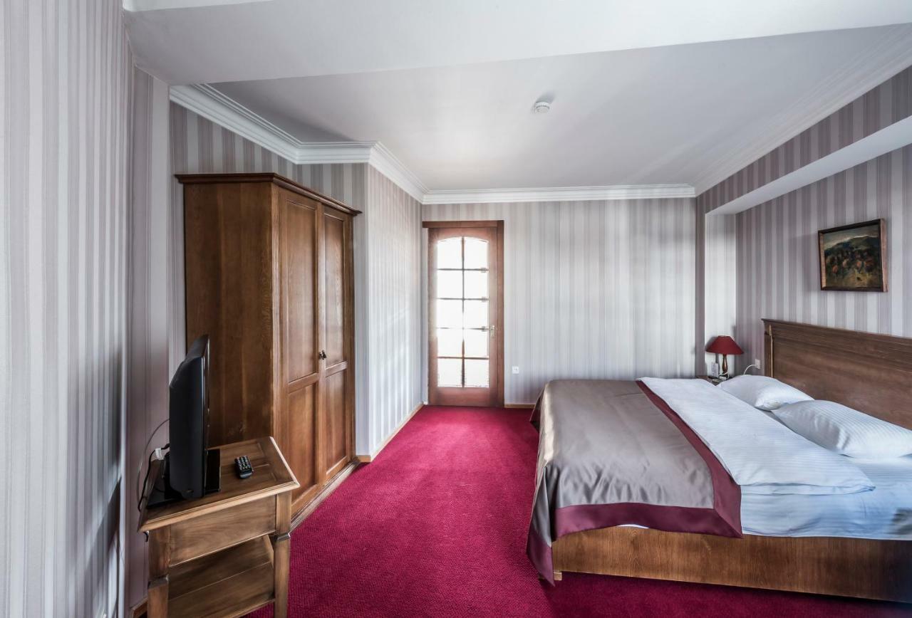 Hotel Kopala Тбилиси Екстериор снимка