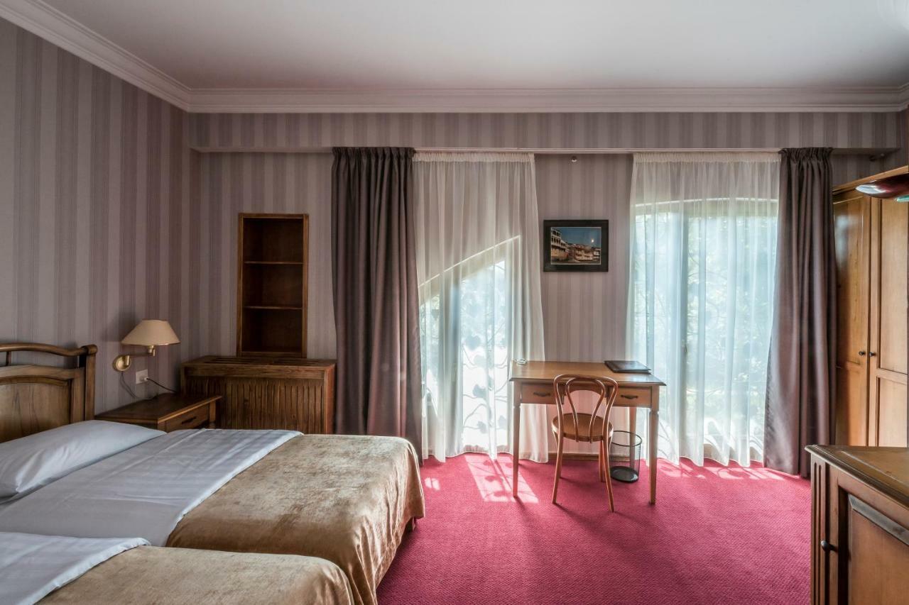 Hotel Kopala Тбилиси Екстериор снимка
